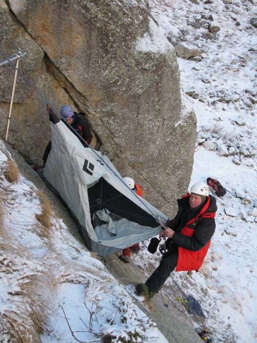 Баланс тепла получился, а вот улитка заартачилась… Тестирование снаряжения для зимнего альпинизма. (безенги, зима, снаряжение, нпф баск, михаил лебедев)
