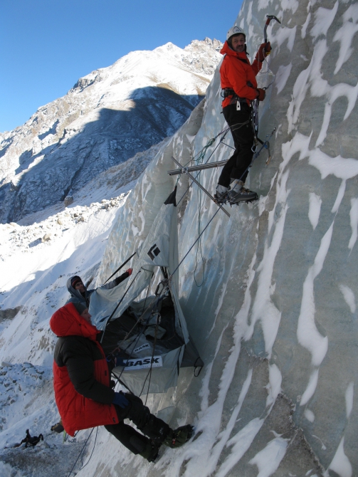 Баланс тепла получился, а вот улитка заартачилась… Тестирование снаряжения для зимнего альпинизма. (безенги, зима, снаряжение, нпф баск, михаил лебедев)