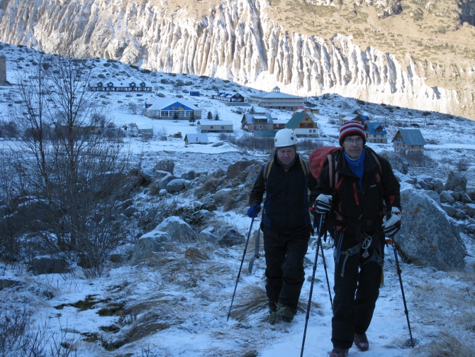 Баланс тепла получился, а вот улитка заартачилась… Тестирование снаряжения для зимнего альпинизма. (безенги, зима, снаряжение, нпф баск, михаил лебедев)