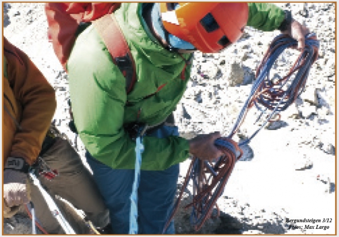 Дюльфер по-австрийски. (Альпинизм, спуск по веревке, страховка, тактика)