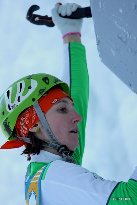 Ангелика Райнер (Angelika Rainer) выиграла третий этап Кубка мира по ледолазанию в категории «трудность» (Ледолазание/drytoolling, ледолазание, кубок мира 2013, ice climbing world cup)