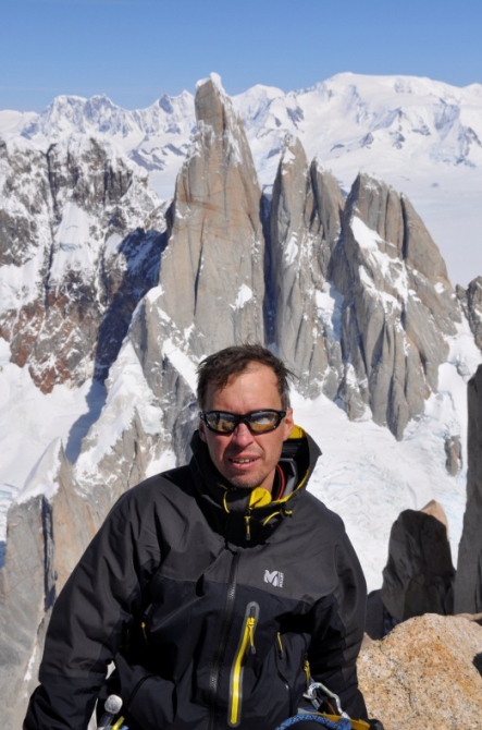 Проект "Русский путь - стены мира" продолжается в Чилийской Патагонии (Альпинизм, михаил дэви, сергей дашкевич, аркадий серегин, анатолий ярунов, патагония, русский путь-стены мира, первопроход, bigwall, first ascend, экспедиция, манарага, beal, scarpa, баск, аскан, фасо)