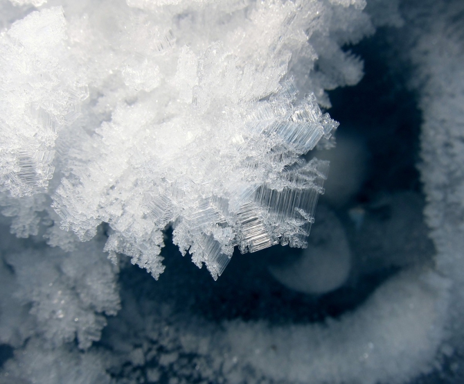 Фотозарисовка с каскадов в Доломитах.. (http://alpclub.de)