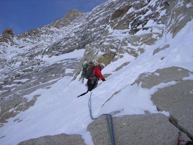Миром правит любовь. Зимняя Ушба в двойке (Альпинизм, альпинизм, коломыцева, зима, фомин, полежайко)