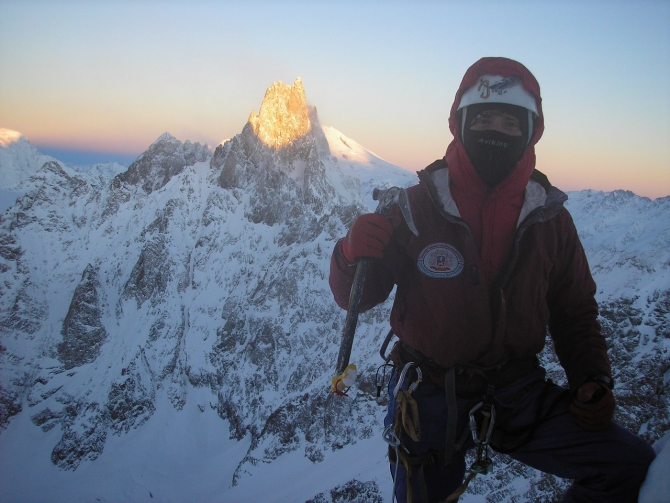 Миром правит любовь. Зимняя Ушба в двойке (Альпинизм, альпинизм, коломыцева, зима, фомин, полежайко)