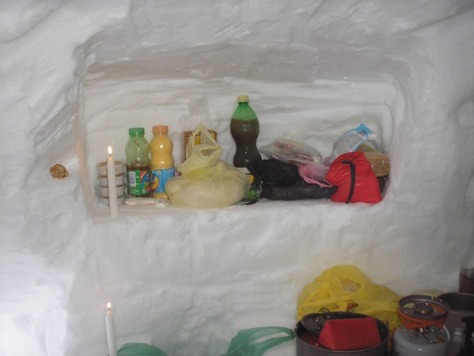 Миром правит любовь. Зимняя Ушба в двойке (Альпинизм, альпинизм, коломыцева, зима, фомин, полежайко)